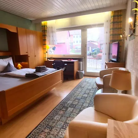 Zi17 Doppelzimmer Schoenblick Mit Balkon 度假居 *